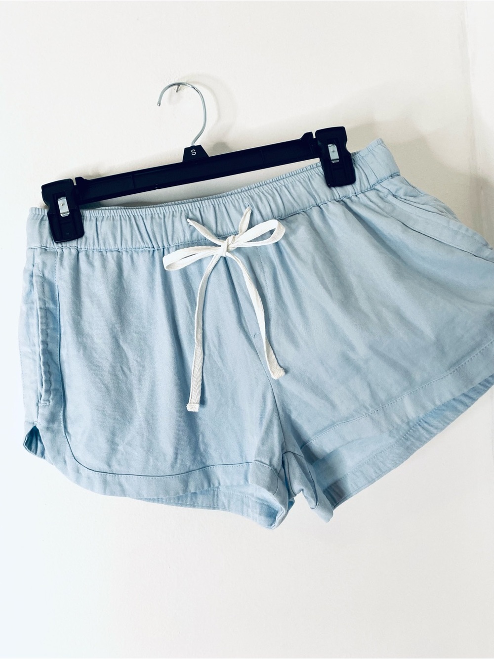 Roxy Light Blue Chambray Drawstring Beach Shorts Dolphin Hem